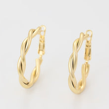 Charger l&#39;image dans la galerie, Gold plated twisted hoops earrings BijuNet Jewellery
