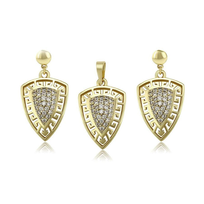 14 K Gold Plated pendant and earrings set with white zirconium - BIJUNET