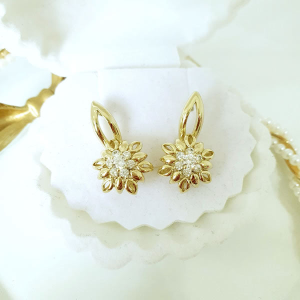 14 K Gold Plated flower earrings with white zirconium - BIJUNET